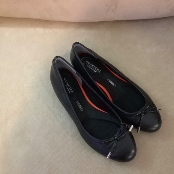 2 New Leather Shoes (Geoxx and Rockport) - Picture 6 of 7